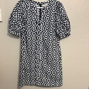 LOFT Black and White Geometric Long Sleeve Dress
